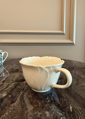 Beyaz Pastel Desenli Seramik Kupa - Görsel 2