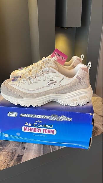 Skechers D?lites