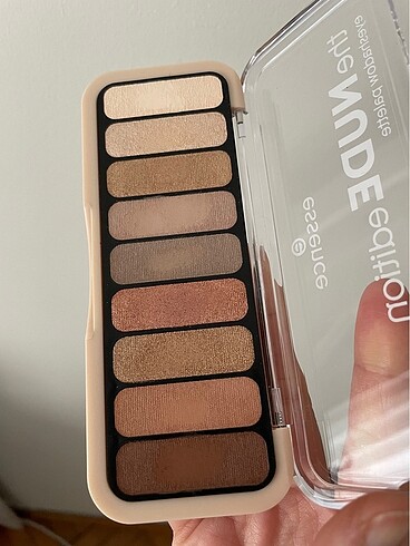Beden Renk Essence nude far paleti
