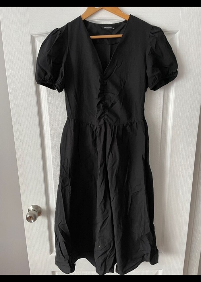 Trendyol kısa kol uzun siyah elbise - Görsel 5