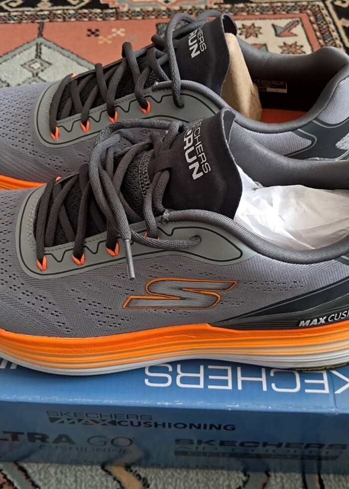 Skechers MAX CUSHIONING ERKEK AYAKKABI - Görsel 2