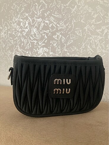 Miu miu çanta