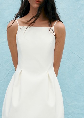 Zara Beyaz Straplez Midi Mini Elbise