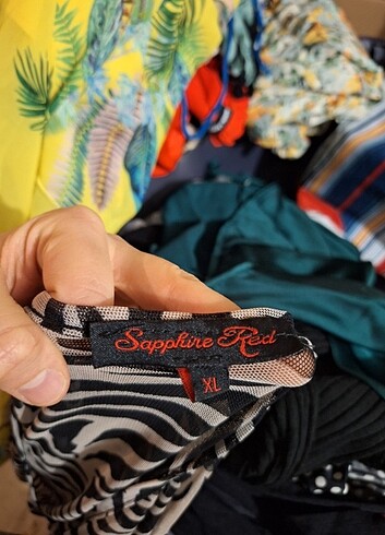 Sapphire Red şifon bolero - Görsel 3