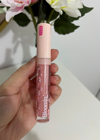 Wet n wilf lipgloss