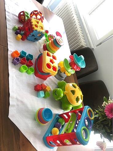 Fisher Price Bebek eğitici oyıncaklar