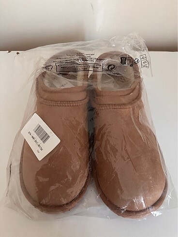 NEXT UGG EV AYAKKABISI