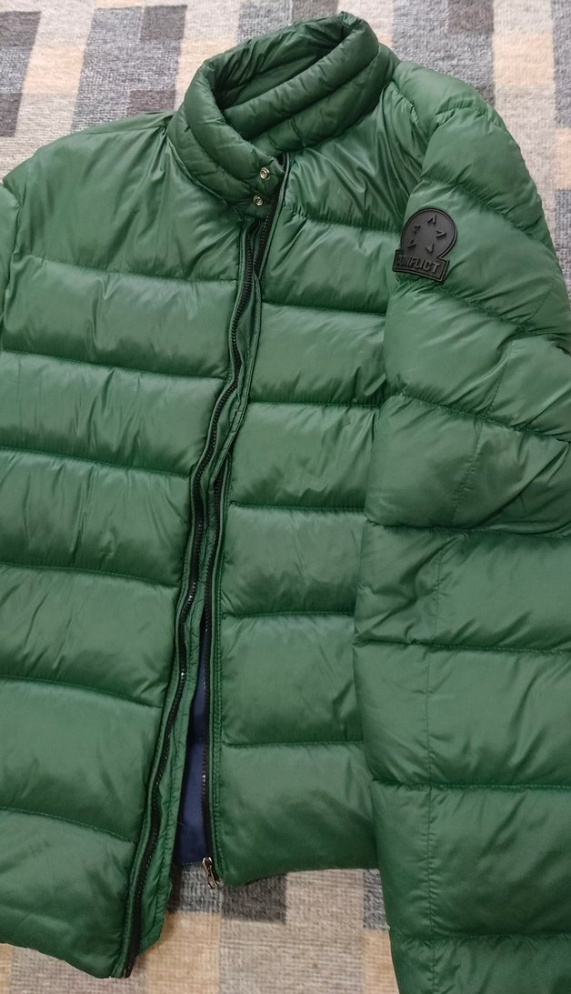 Yeşil Kadın Puff Mont, Kısa ve Dar Kesim - Görsel 3