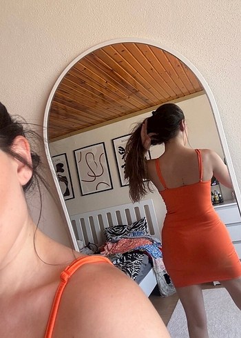 Turuncu elbise - Görsel 4