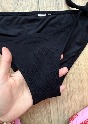 Siyah Strappy Bikini Takımı - Görsel 3