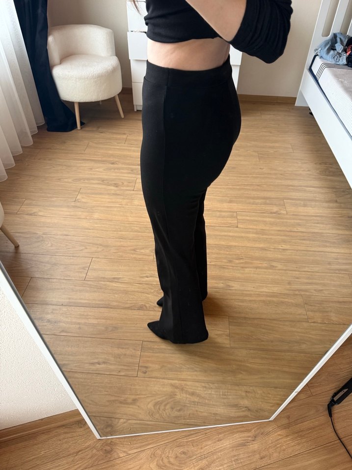 Siyah V Yaka Midi Hamile Pantolonu - Görsel 3