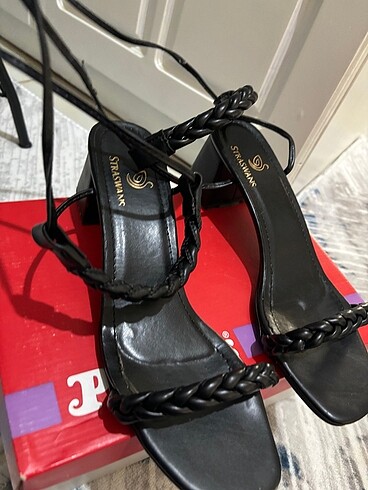 Diğer Sandalet stiletto topuklu yazlık