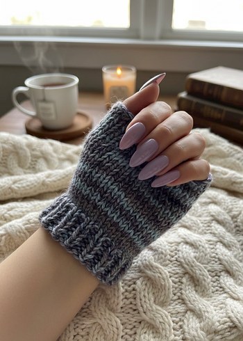 Örgü Parmaksız Kadın Eldiveni - Görsel 2