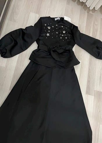 Siyah Nakışlı Uzun Kollu Kadın Elbise - Görsel 2