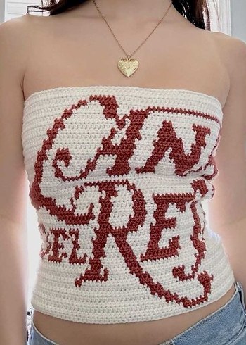 LANA DEL REY CROP