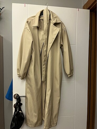 ZARA TRENÇKOT