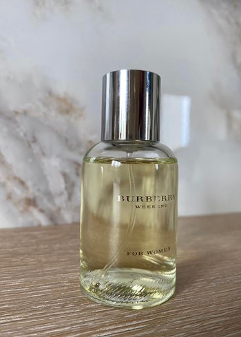 Beden Burberry Weekend Kadın Parfümü 50 ml