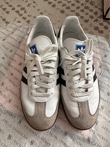 Adidas Samba