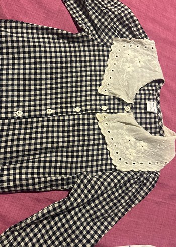 Nakışlı Yakalı Kız Çocuk Bluzu - Görsel 3