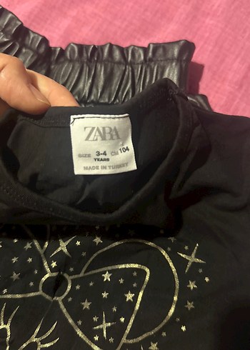 Kız Çocuk Siyah Deri Görünümlü Fırfırlı Elbise - Görsel 3