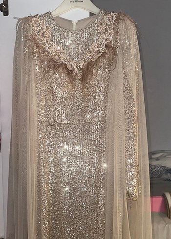 Uzun Parlak Nakışlı Beige Abiye Elbise - Görsel 3