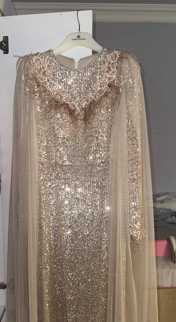 Uzun Parlak Nakışlı Beige Abiye Elbise - Görsel 3