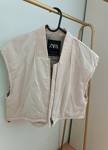 Zara Zara yelek