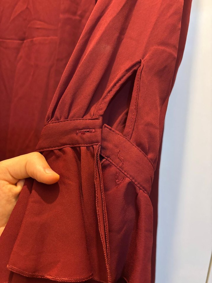 Bordo V Yaka Volanlı Kadın elbise - Görsel 5