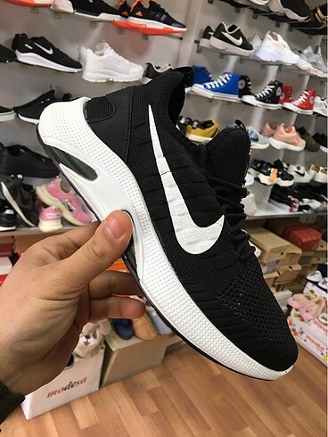 Nikee