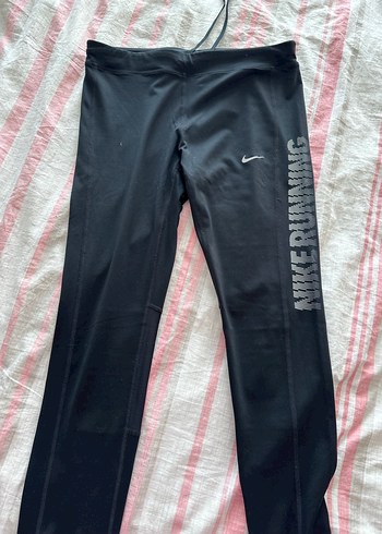 Nike m