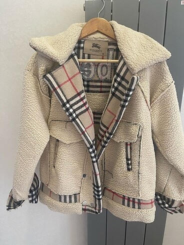 Burberry Yünlü Ceket