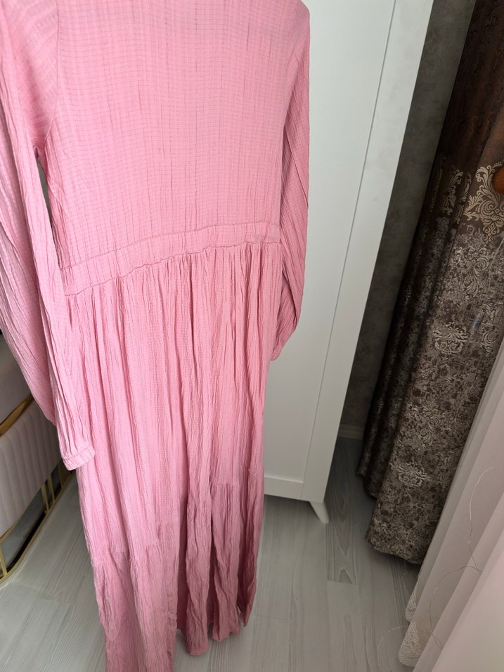 Pembe Keten Uzun Kollu Piliseli Elbise - Görsel 3
