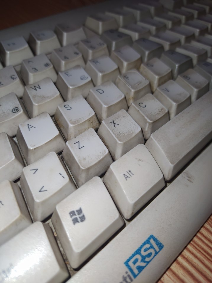 A4 Tech Marka Eski Arızalı Klavye - Görsel 5