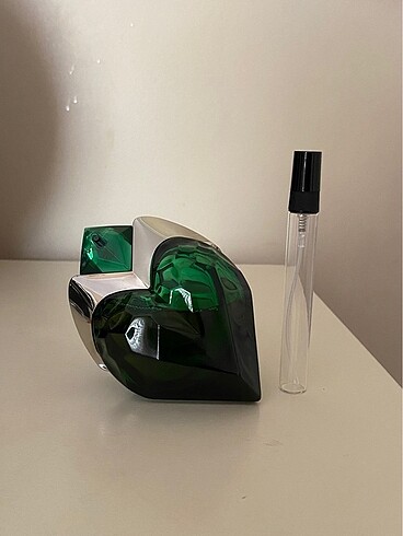 Mugler Aura EDP
