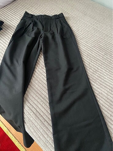 32 Beden Stradivarius kumaş pantolon