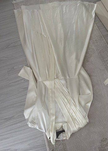 Beyaz Etnik Desenli Midi Tesettür Nişan Elbisesi - Görsel 4