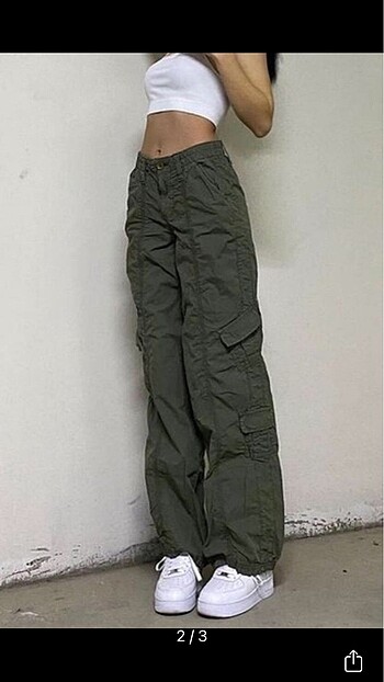 Urban Outfitters y2k cargo pant
