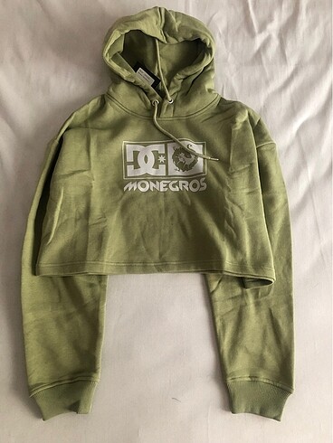 Dc shoes crop oversize sweatshirt hoodie