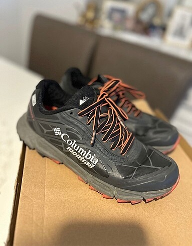 Columbia montrail su geçirmez ayakkabı