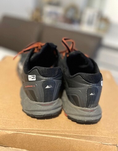 38 Beden siyah Renk Columbia montrail su geçirmez ayakkabı