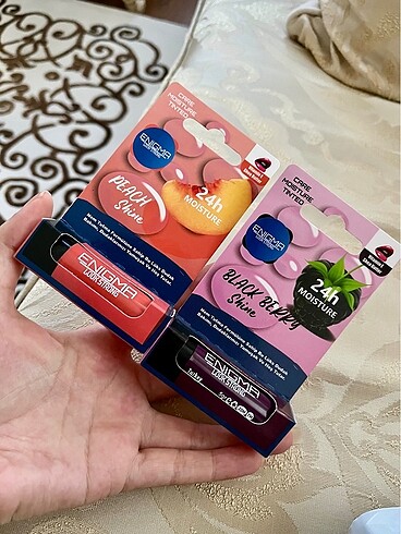 Farmasi Lip Balm Şeftali & Böğürtlen