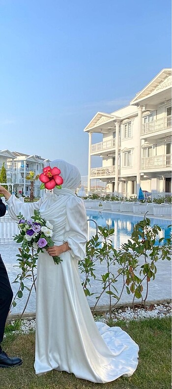 Nikah elbisesi