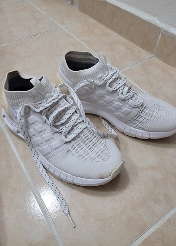 UNDER ARMOUR Spor Ayakkabı - Görsel 2