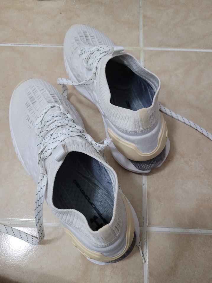 UNDER ARMOUR Spor Ayakkabı - Görsel 4