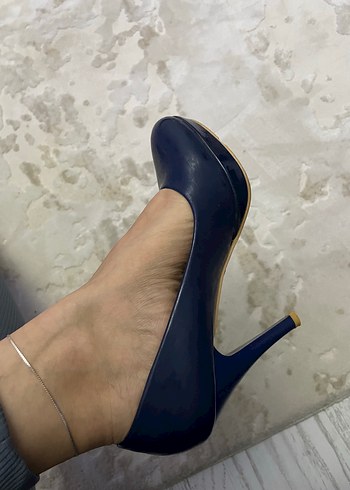 Marka Rugan Stiletto Topuklu Kadın Ayakkabı