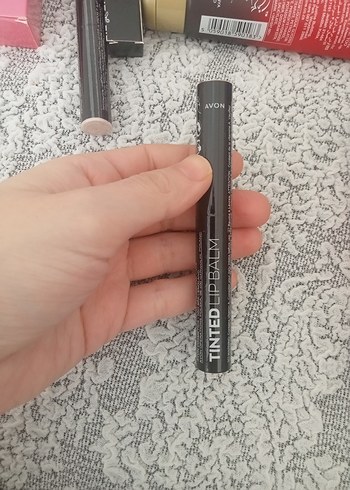 Avon tinted lip balm bare Dudak Balmı