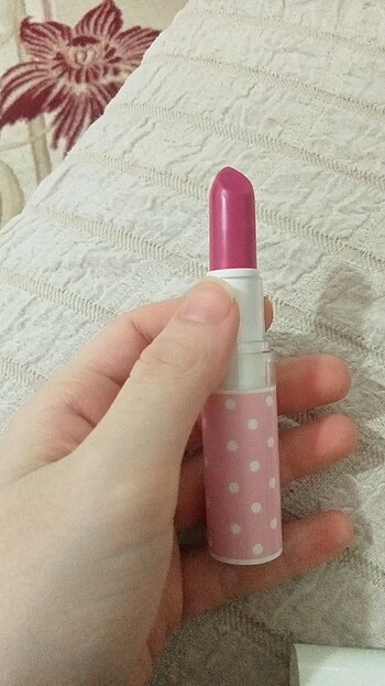 Avon colortrend ruj 