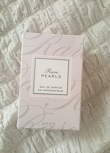 Avon rare pearls 