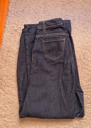 Bershka Kadın Midi Boy Regular Fit Kot Pantolon
