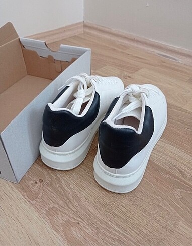 Adidas Spor ayakkabı